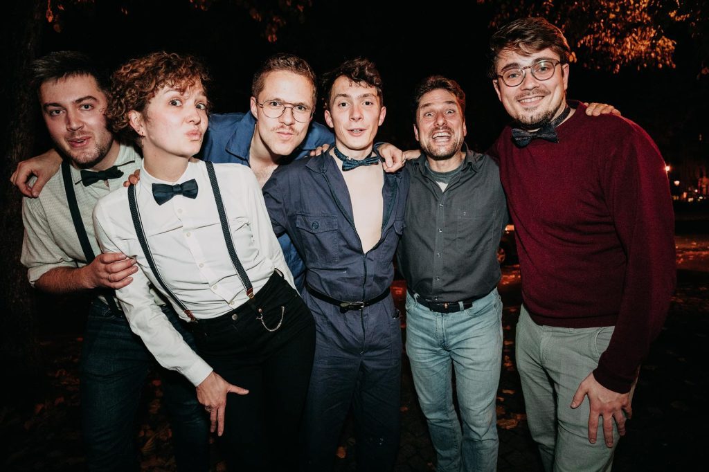 Bandportrait nach einem Konzert von Mamajoga